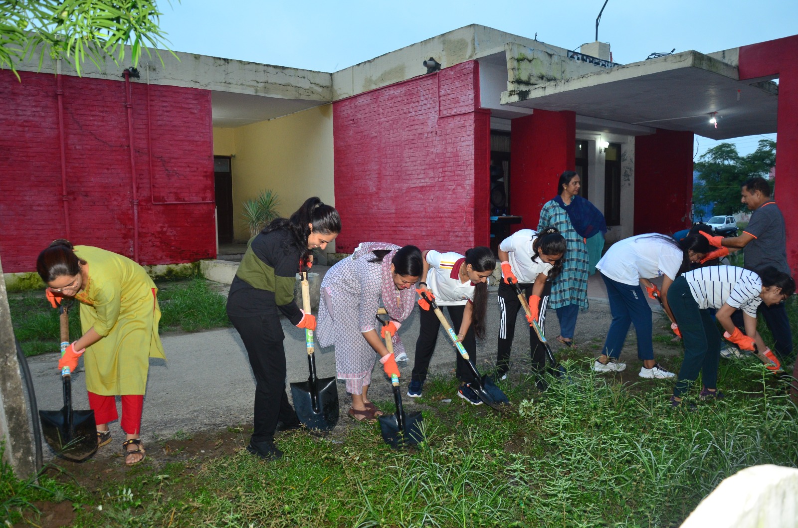  SWACHCHATA HI SEWA ABHIYAN HELD AT SAINIK SCHOOL NAGROTA